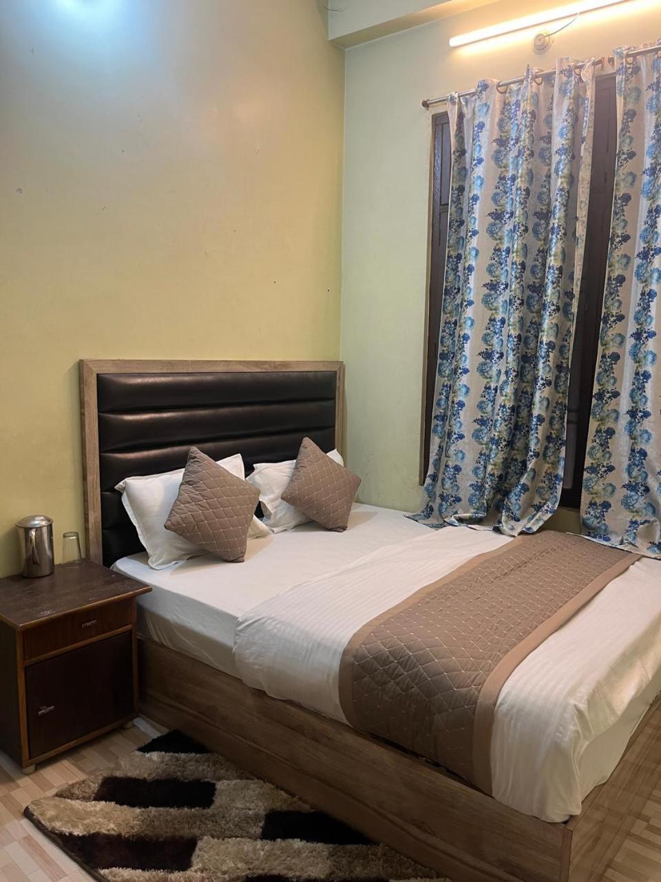 Rameshwaram Guest house Varanasi
